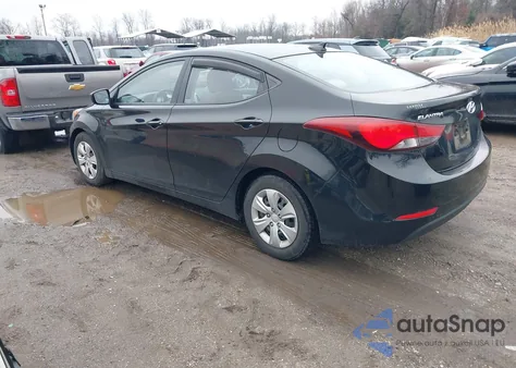 2016 Hyundai Elantra Se z USA, uszkodzony, nr VIN 5NPDH4AE0GH714610
